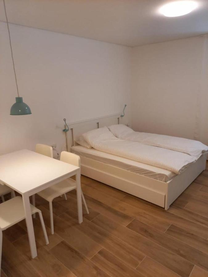 Studio Apartment Zara Esterno foto