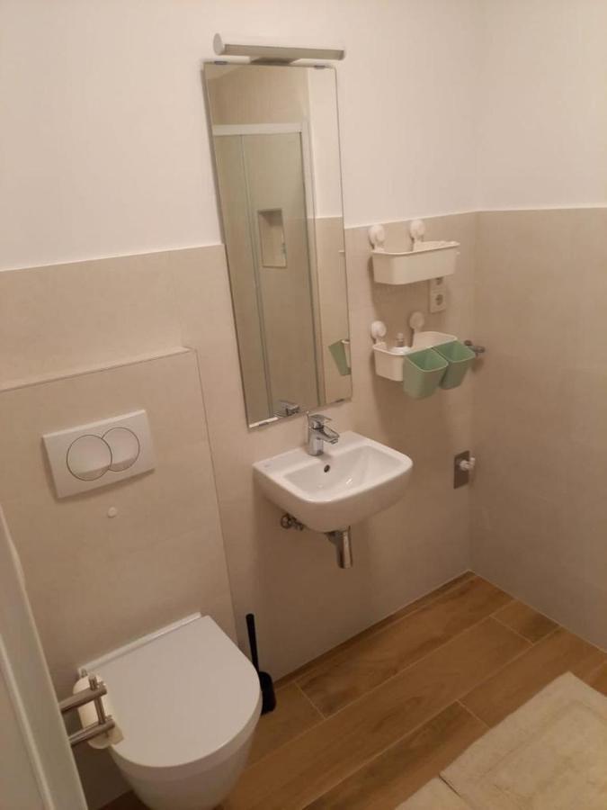 Studio Apartment Zara Esterno foto