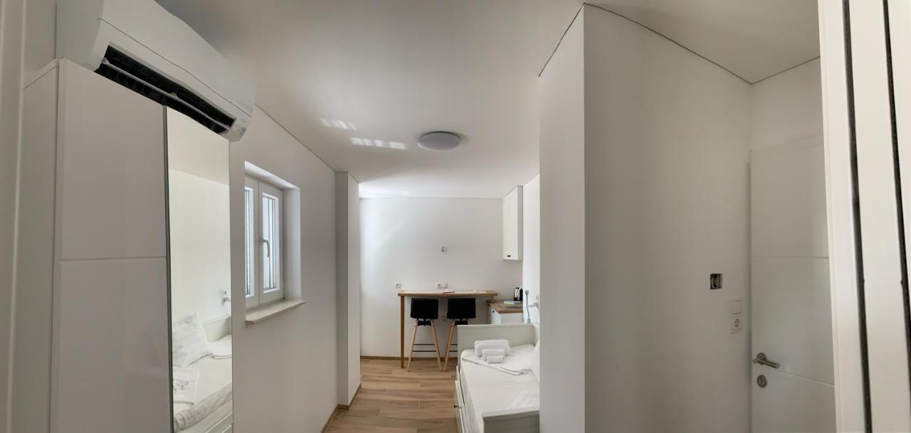Studio Apartment Zara Esterno foto