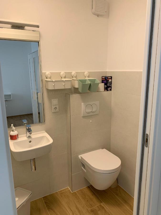Studio Apartment Zara Esterno foto